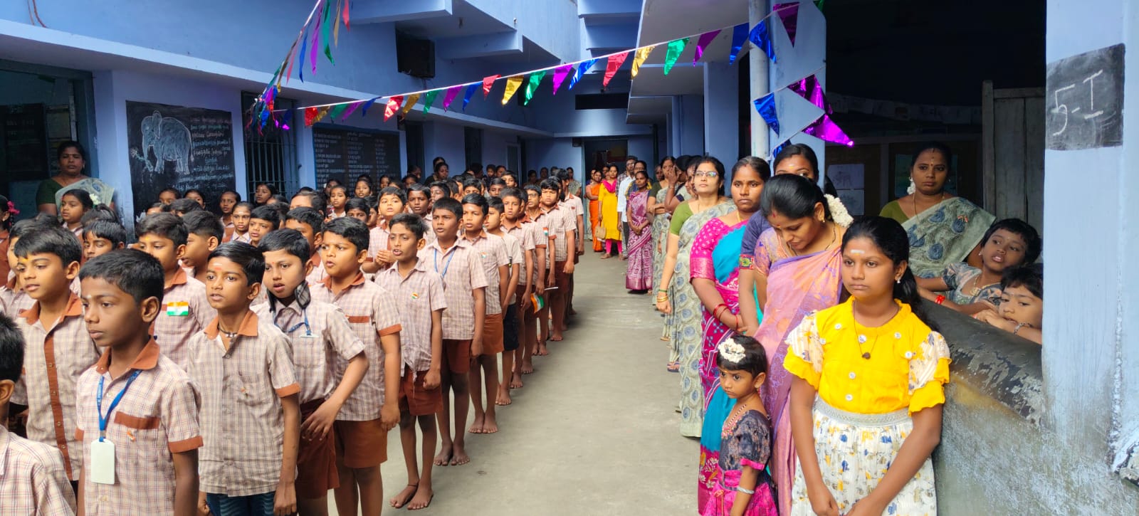 நமது ஆரம்பபள்ளியில் நடைபெற்ற 77 வது குடியரசு தினவிழா - Photo 1
